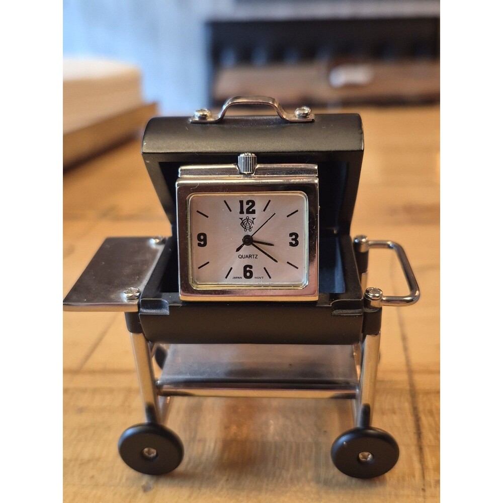 Miniature Novelty Clock Barbeque / Grill Clock. Quartz Movement. New Battery